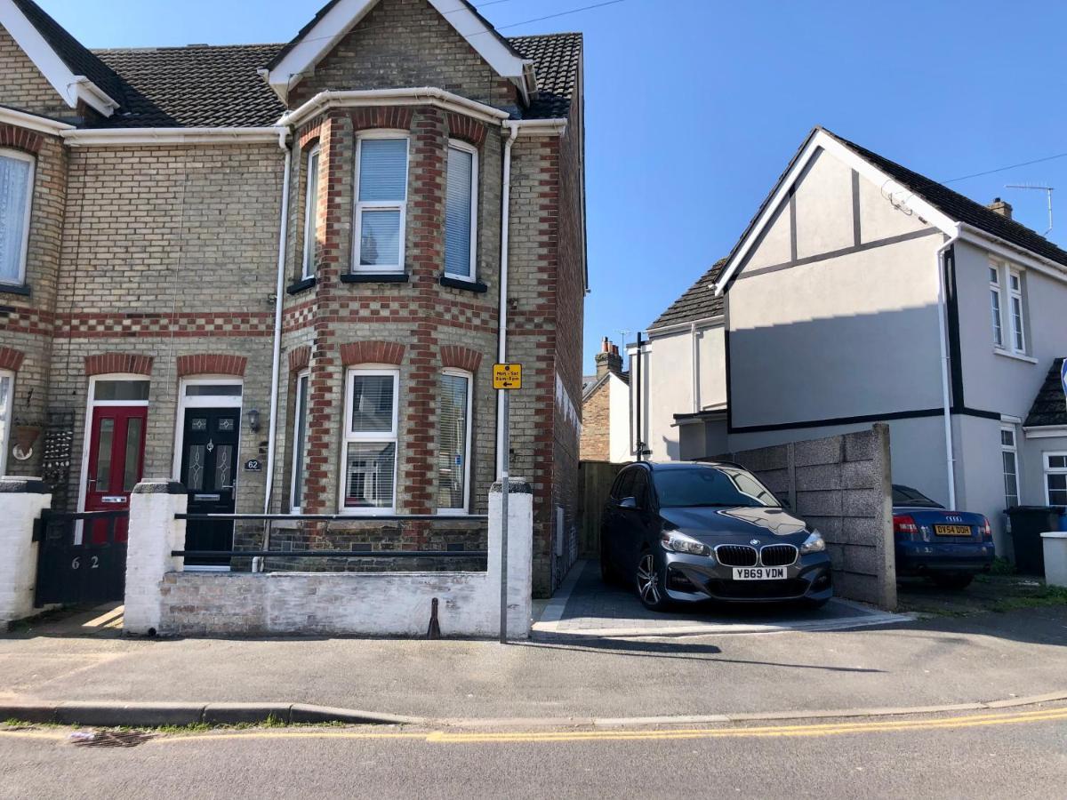 Villa House With Parking, Short Stroll To Quay, Shops And Restaurants Poole Exterior foto